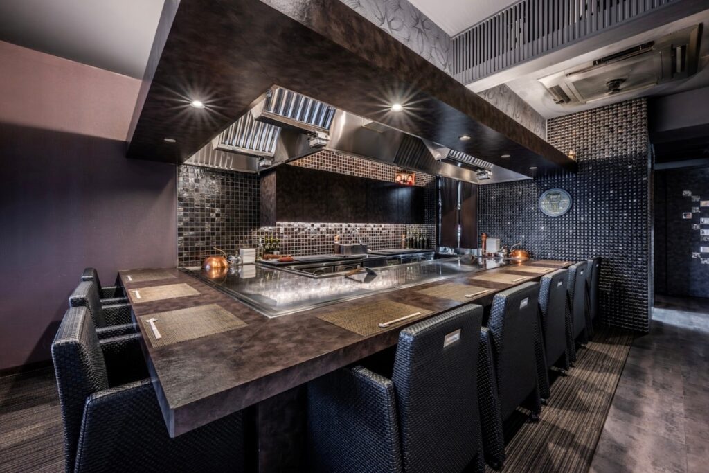 Teppan Dining L’ajitto