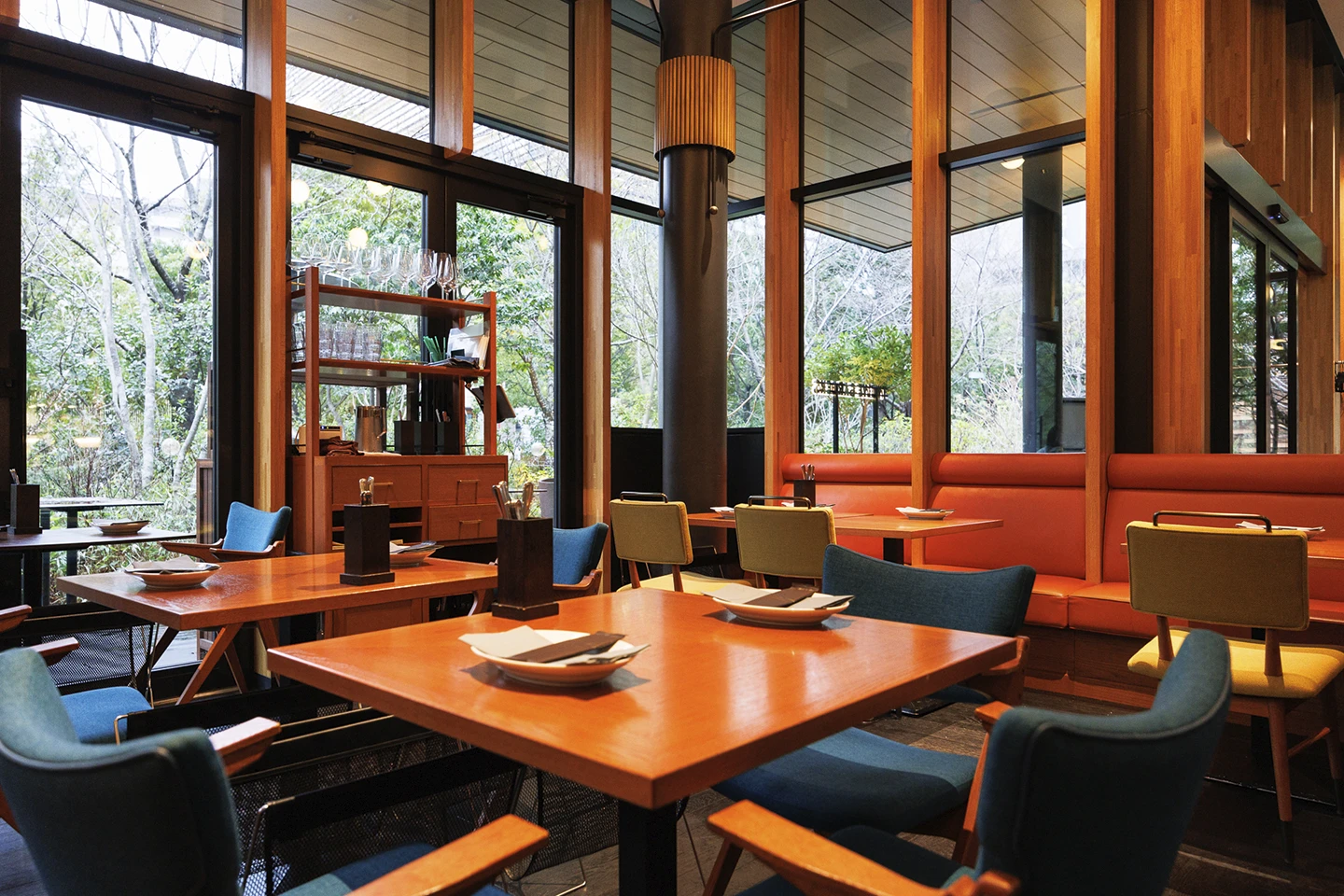 TWELVE GARDENS BAR & GRILL