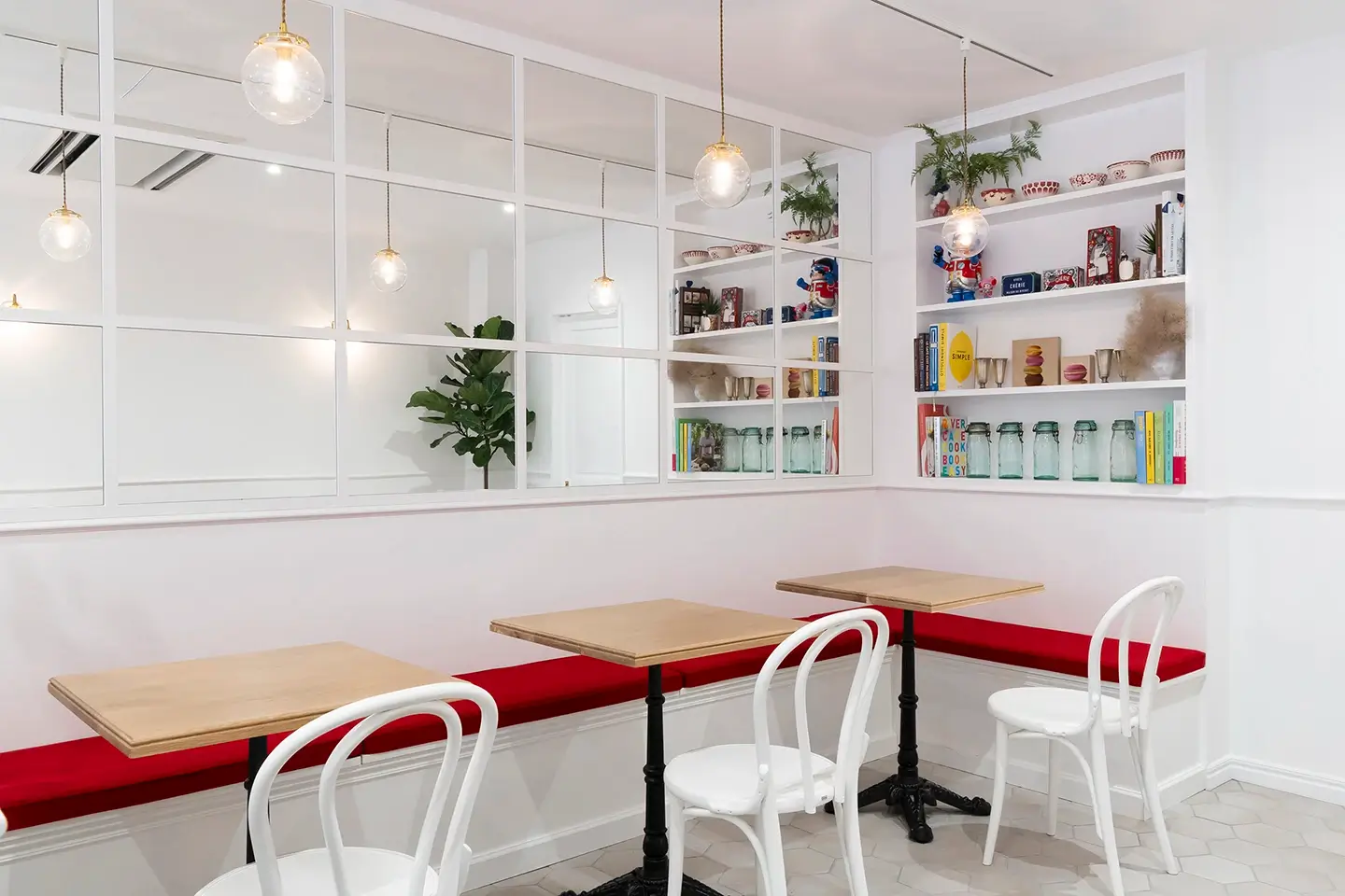 CHÉRIE CAFÉ